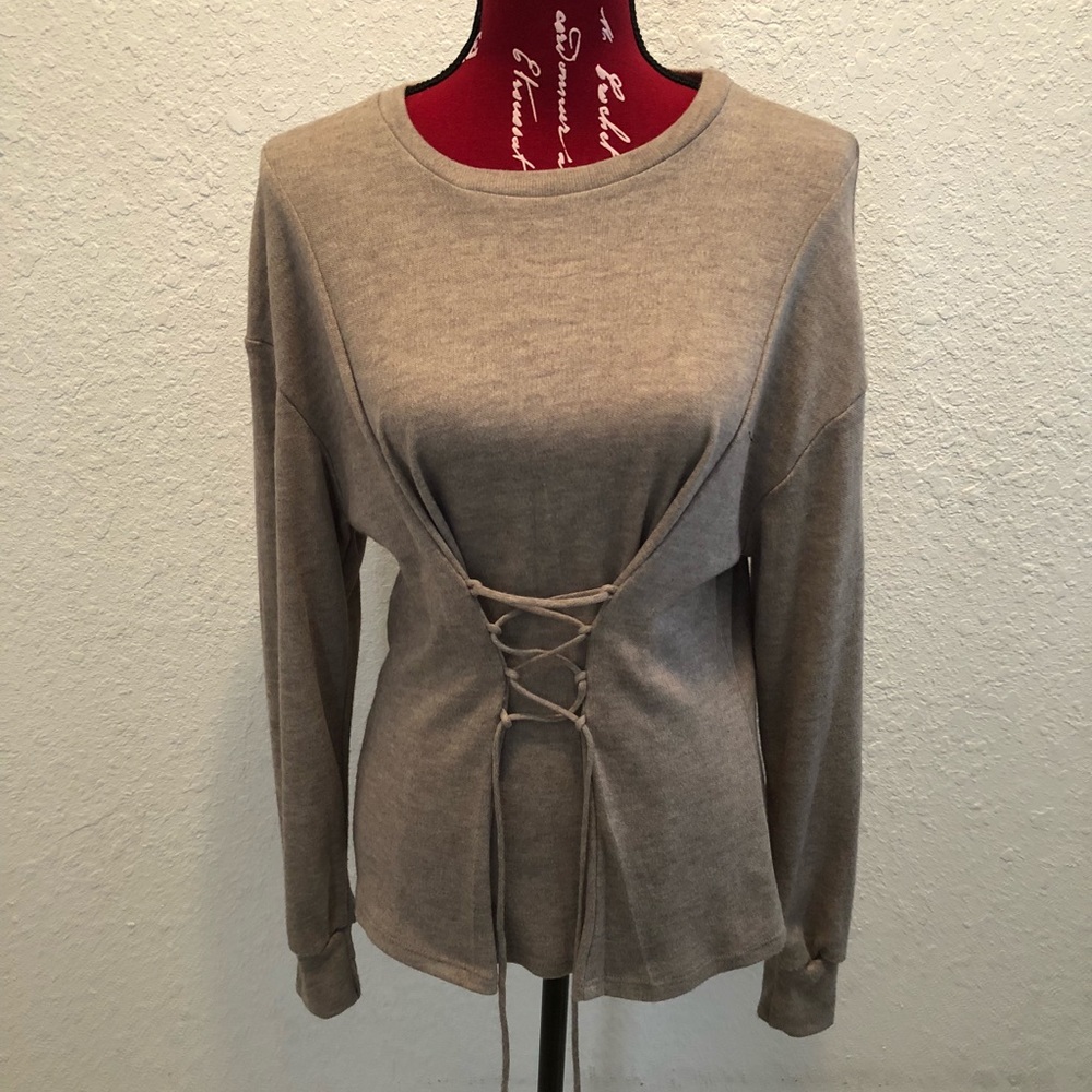 WAYF Long Sleeve Top